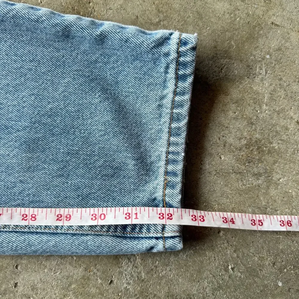 Vtg 1990s Levis 550 Lightwash Blue Jeans Size 32x32